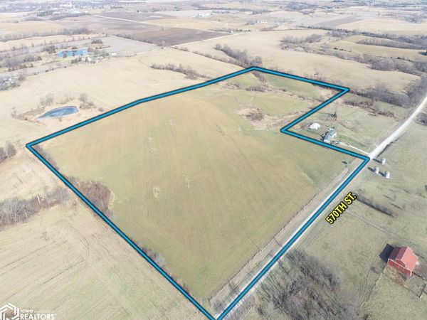 570th Street, Moulton, IA 52572