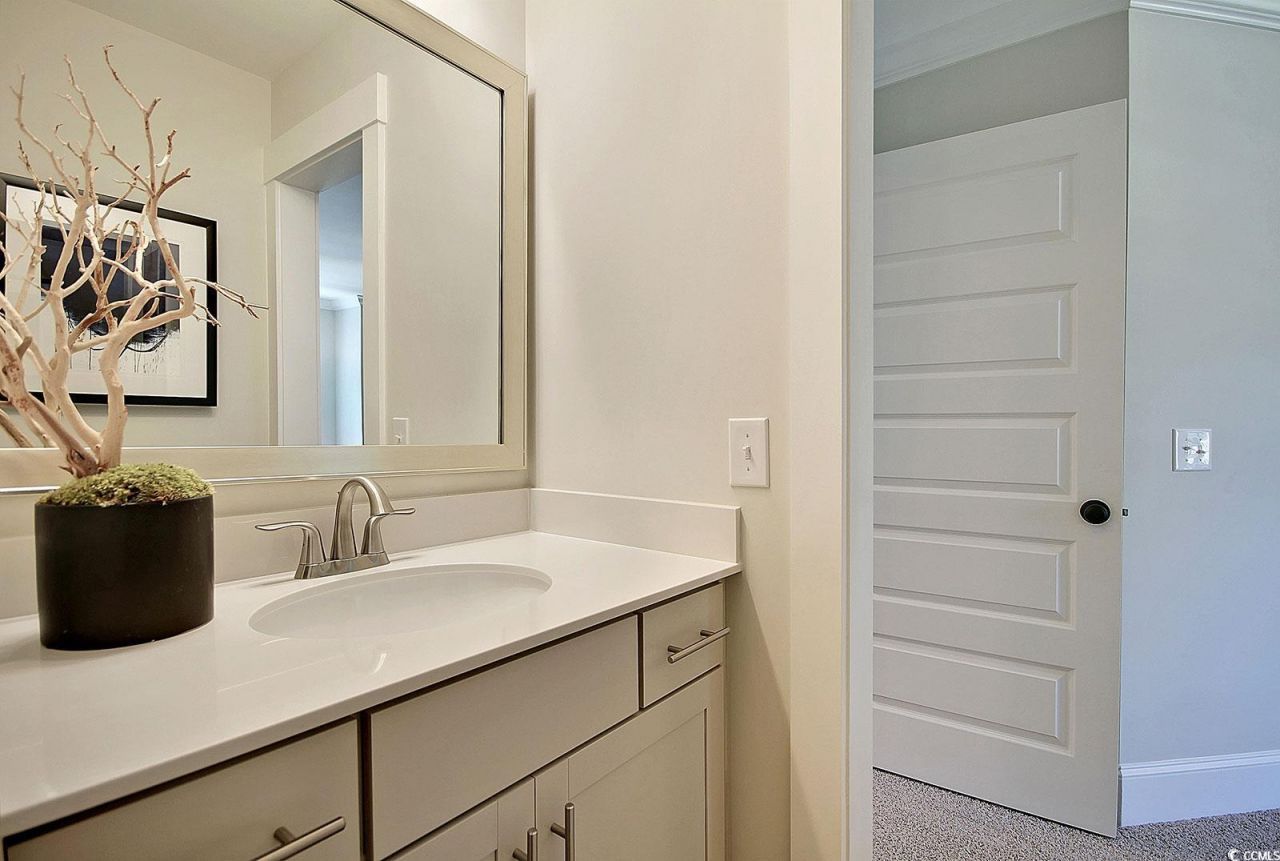 6108 Zoe Way Photo 22