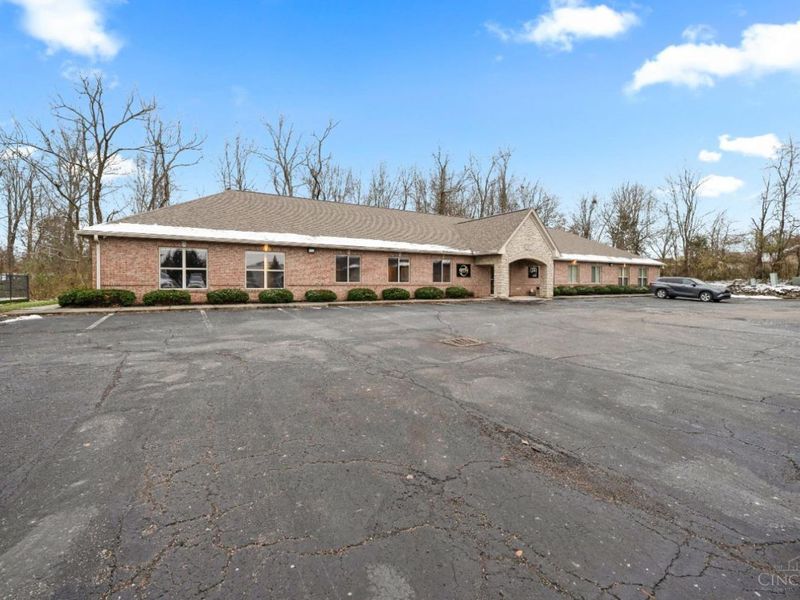 9155 Governors Way, Unit B, Symmes Township, OH 45249 Photo 2