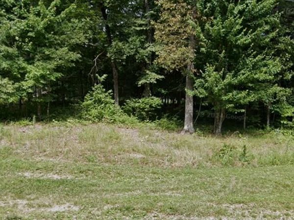 684 Westchester Dr, Crossville, TN 38583