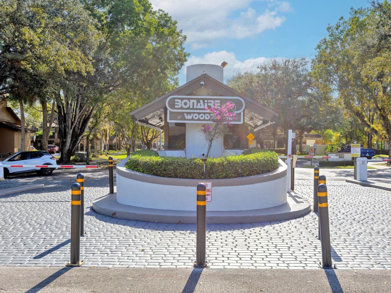 7579 NW 79th Ave, Unit 204, Tamarac, FL 33321 Photo