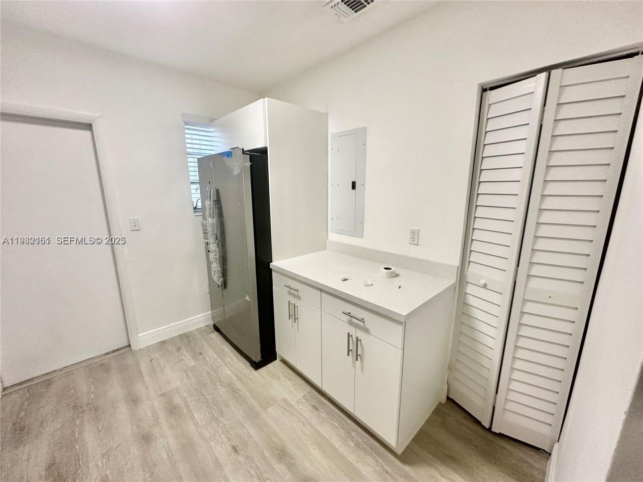 1533 NW 53rd St, Miami, FL 33142 Photo