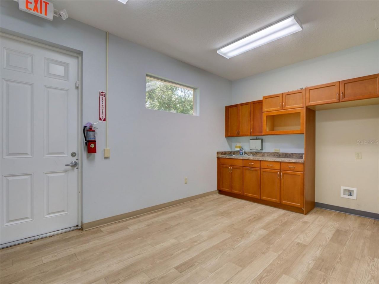 733 S Goldenrod Road, Orlando, FL 32822 Photo