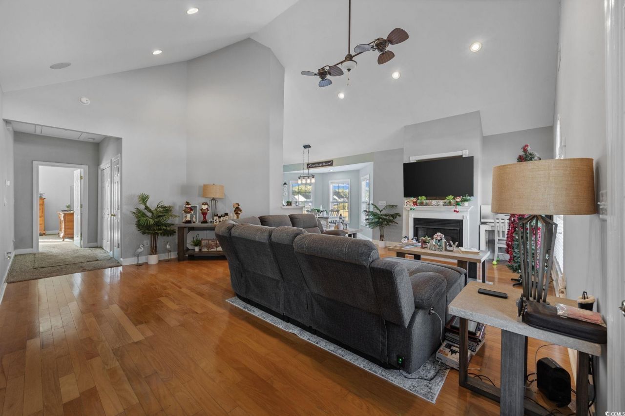 459 Garden Ave. Photo 22