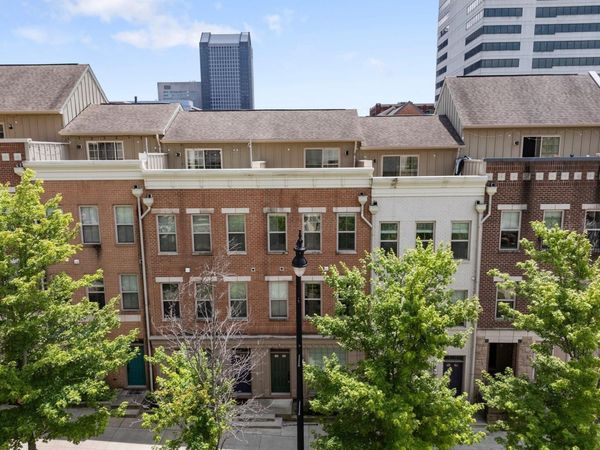 93 W Town Street, Unit 93WT, Columbus, OH 43215