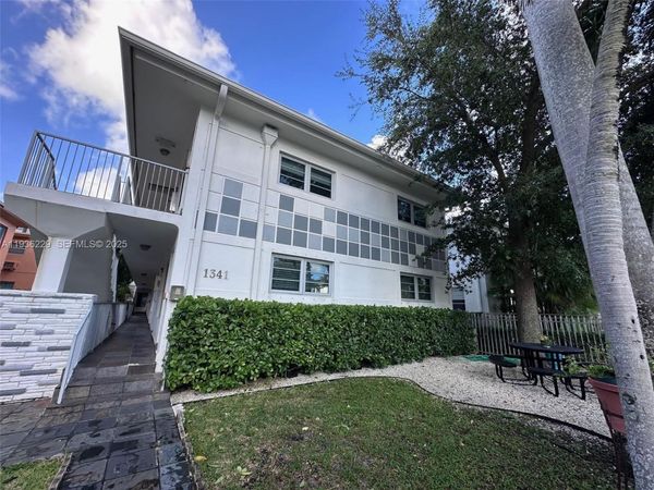 1341 15th St, Unit 106, Miami Beach, FL 33139