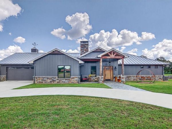 3016 W HWY 154, Quitman, TX 75783