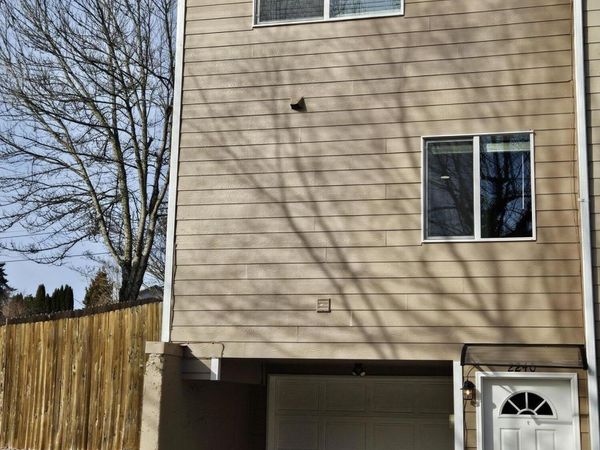 2240 Maplewood Drive S, Salem, OR 97306