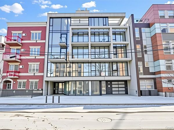 18 Monitor Street, Brooklyn, NY 11222