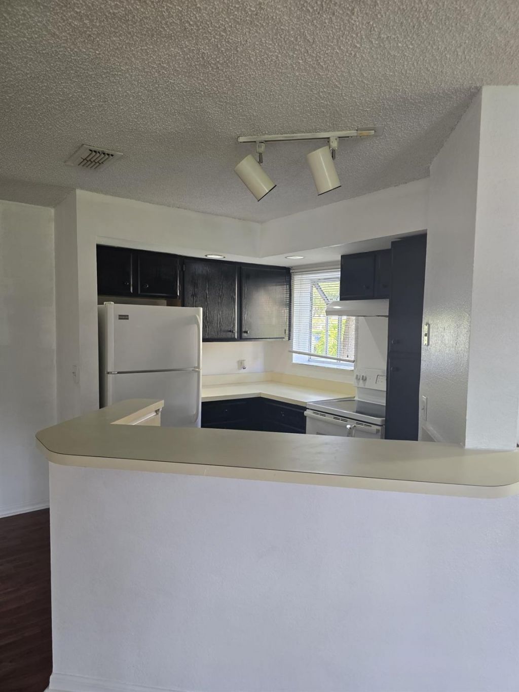 3310 Pinewalk Drive, Unit 1812, Margate, FL 33063 Photo