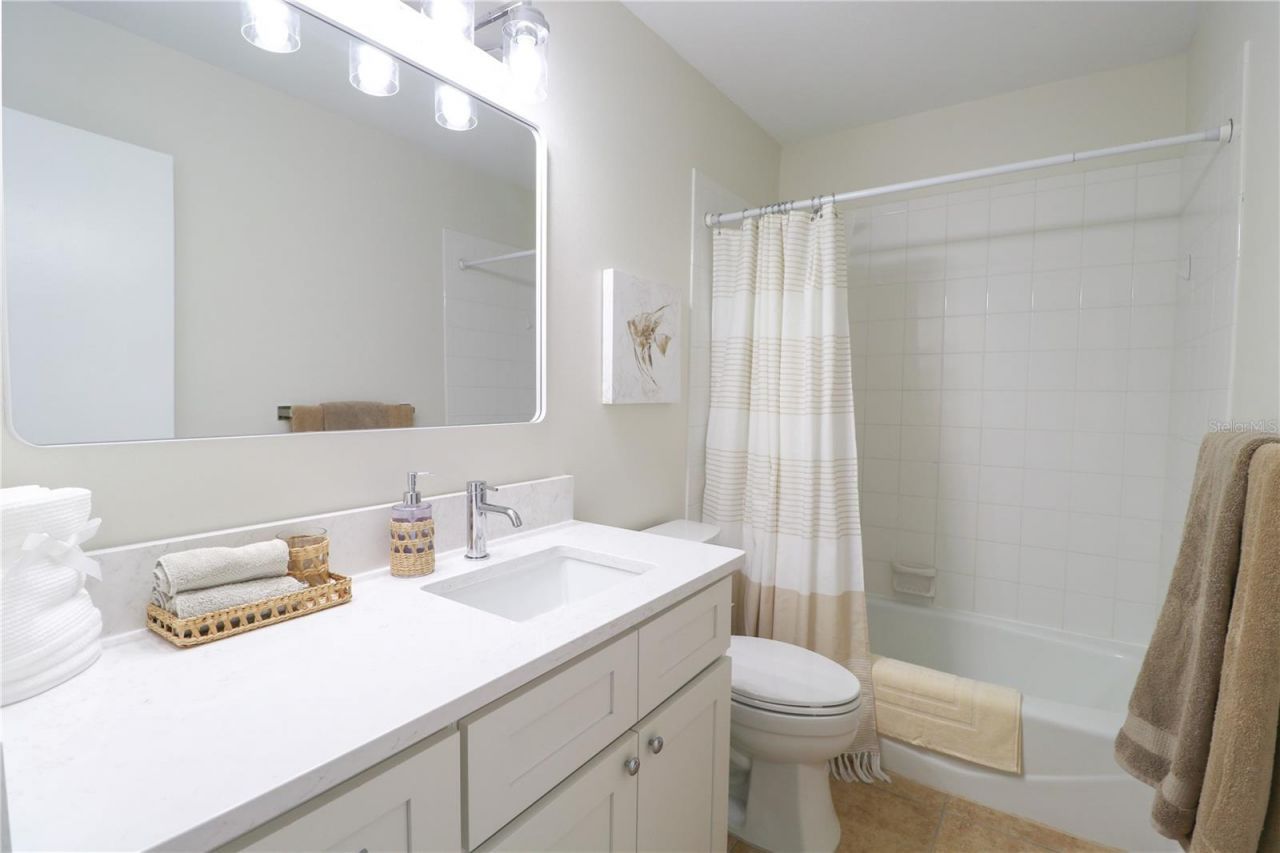 213 71st Street, Unit A&B, Holmes Beach, FL 34217 Photo