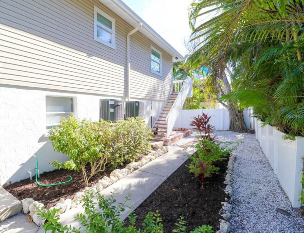 213 71st Street, Unit A&B, Holmes Beach, FL 34217 Photo