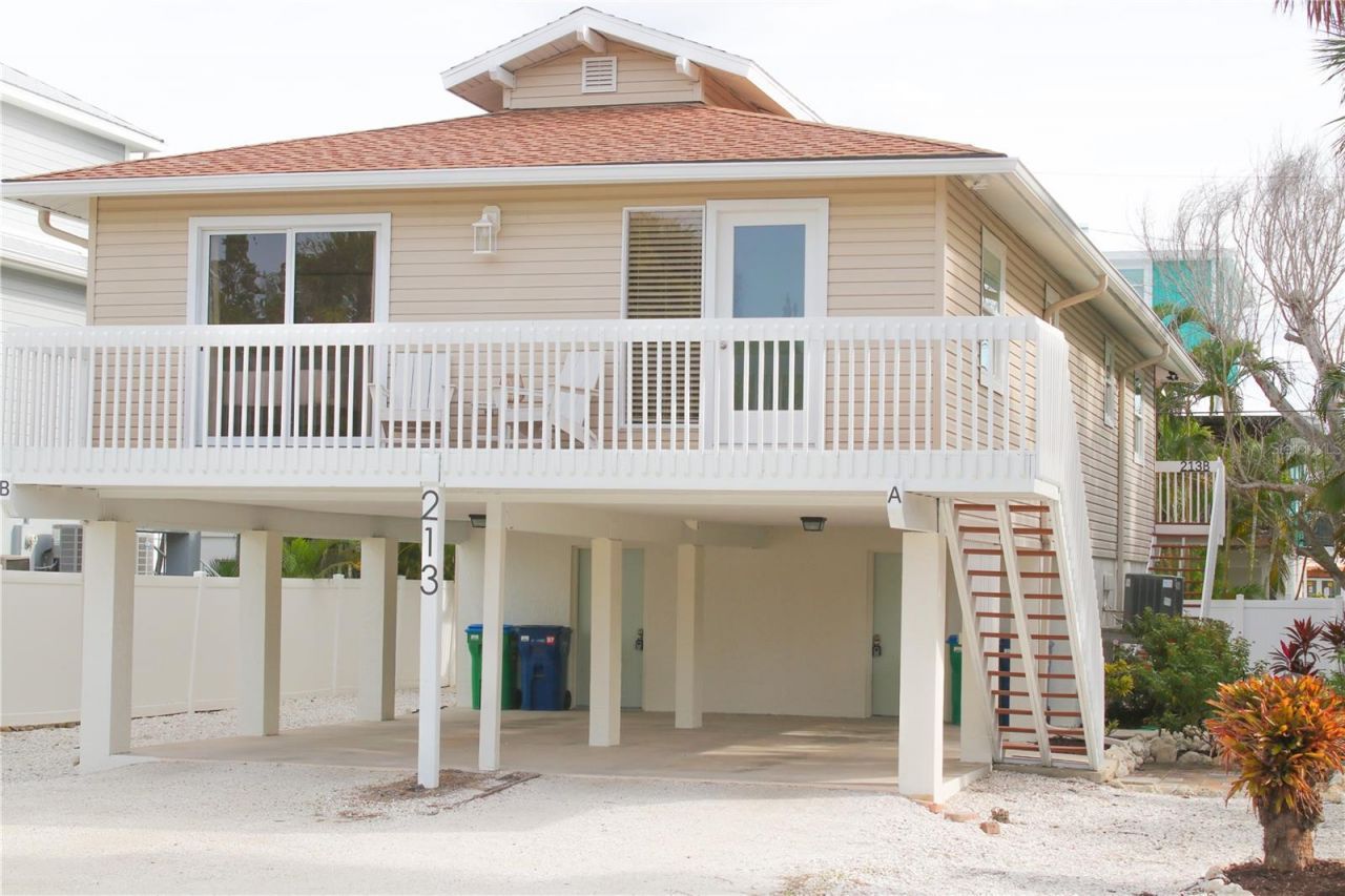 213 71st Street, Unit A&B, Holmes Beach, FL 34217 Photo