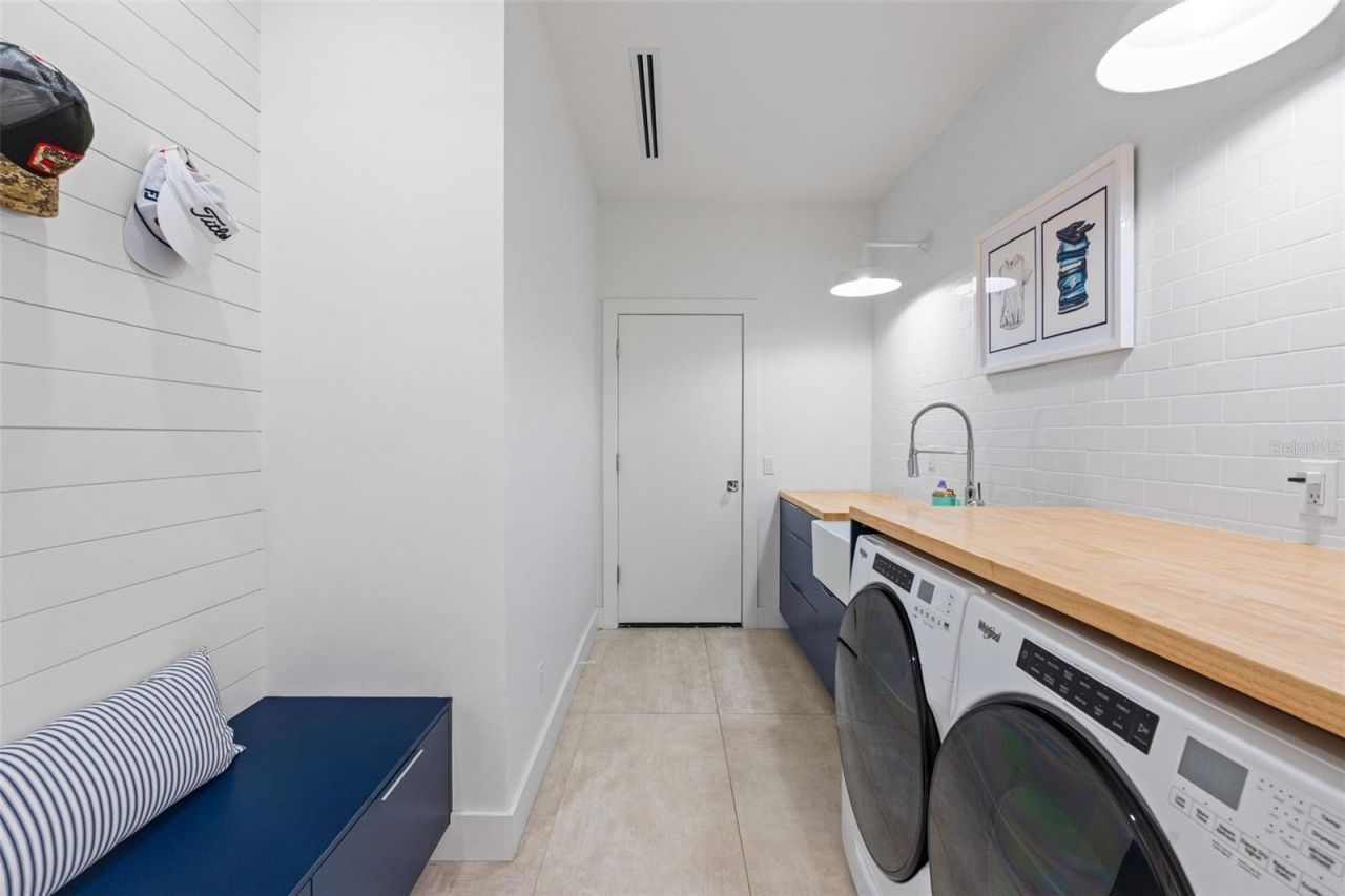 6669 Windjammer Place, Lakewood Ranch, FL 34202 Photo