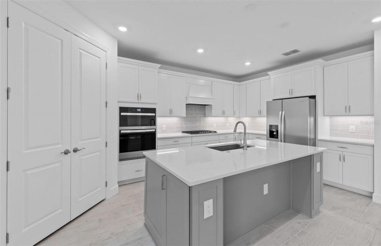 16518 Ennis Place, Bradenton, FL 34212 Photo