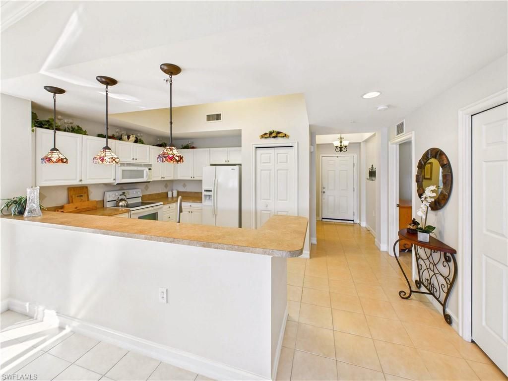 10510 Amiata Way, Unit 306, Fort Myers, FL 33913 Photo