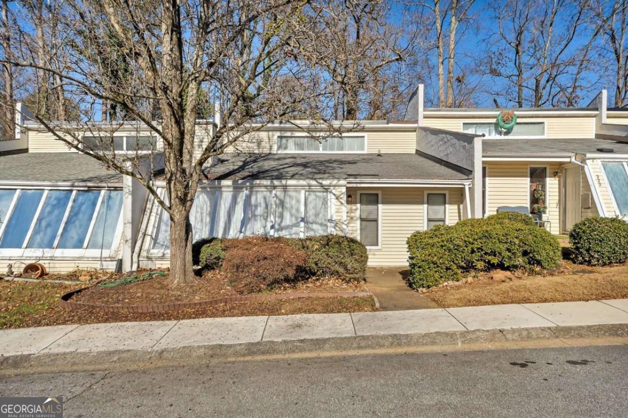 224 Goshen Lane, Woodstock, GA 30188 Main Photo