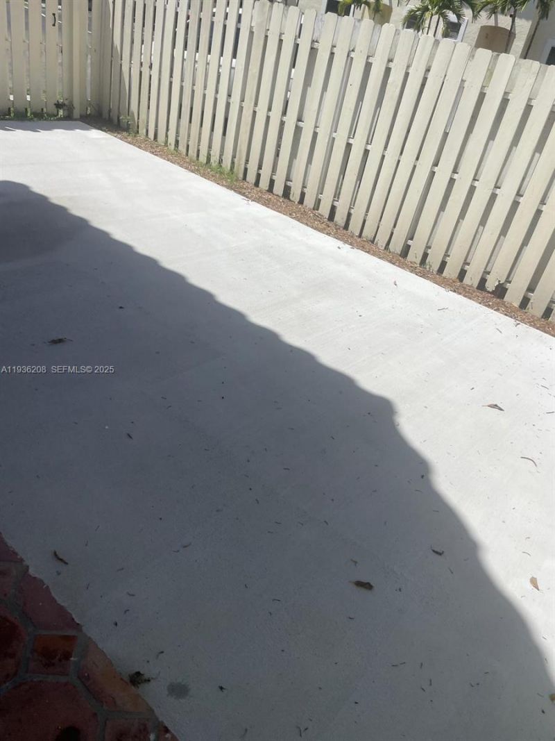 1400 San Remo Cir , Unit 1400, Homestead, FL 33035 Photo