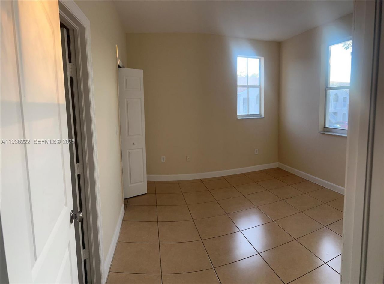 2826 SE 16th Pl , Unit 203, Homestead, FL 33035 Photo