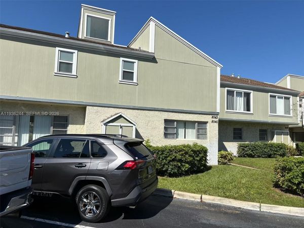 8043 Lagos De Campo Blvd, Unit F-3, Tamarac, FL 33321