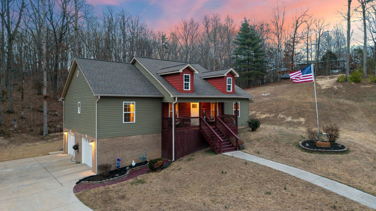 308 Turning Leaf Trail, Cleveland, TN 37312 Main Photo