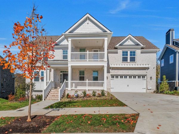 820 Westchester Cir, Hendersonville, TN 37075