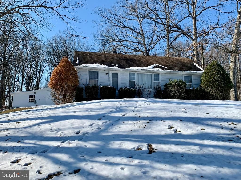 441 Pine Road, Hamburg, PA 19526 Main Photo