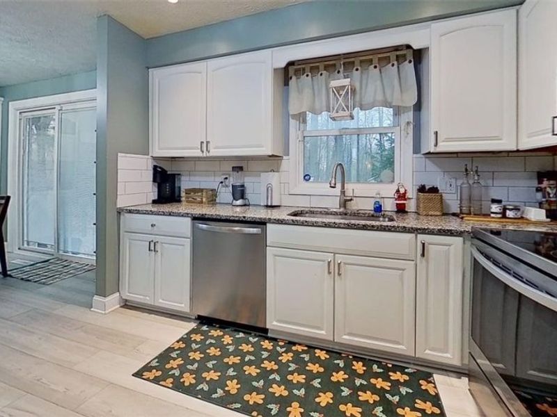 10447 Infirmary Road, Mantua, OH 44255 Photo 8