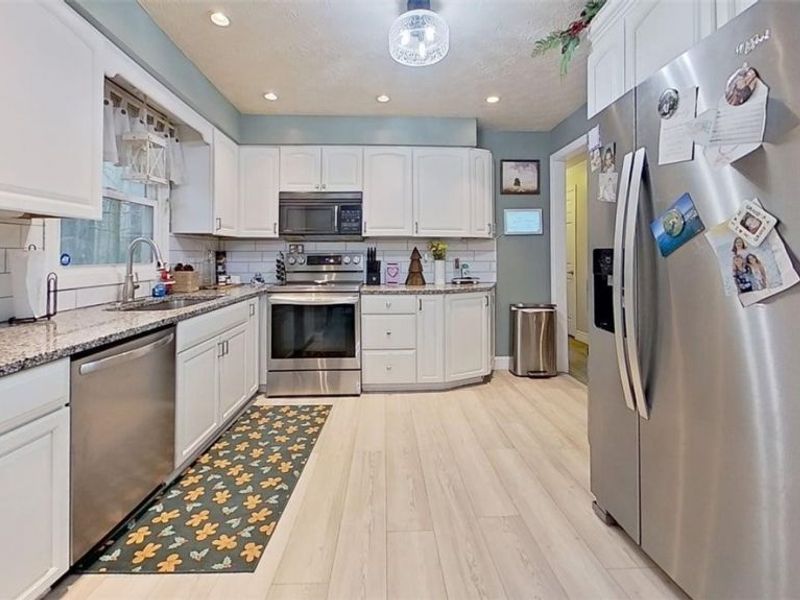 10447 Infirmary Road, Mantua, OH 44255 Photo 9