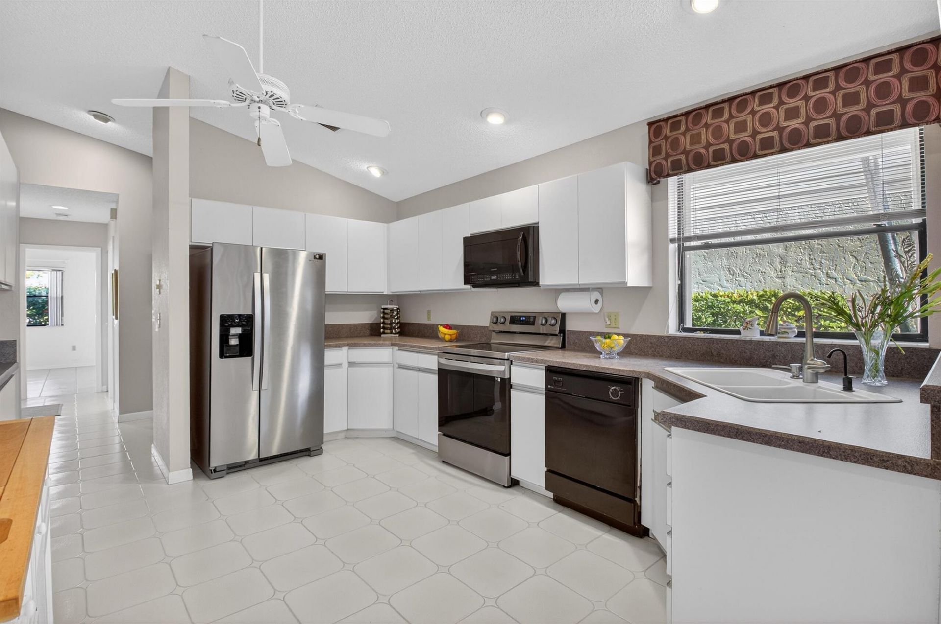 2570 NW 13th Street, Delray Beach, FL 33445 Photo
