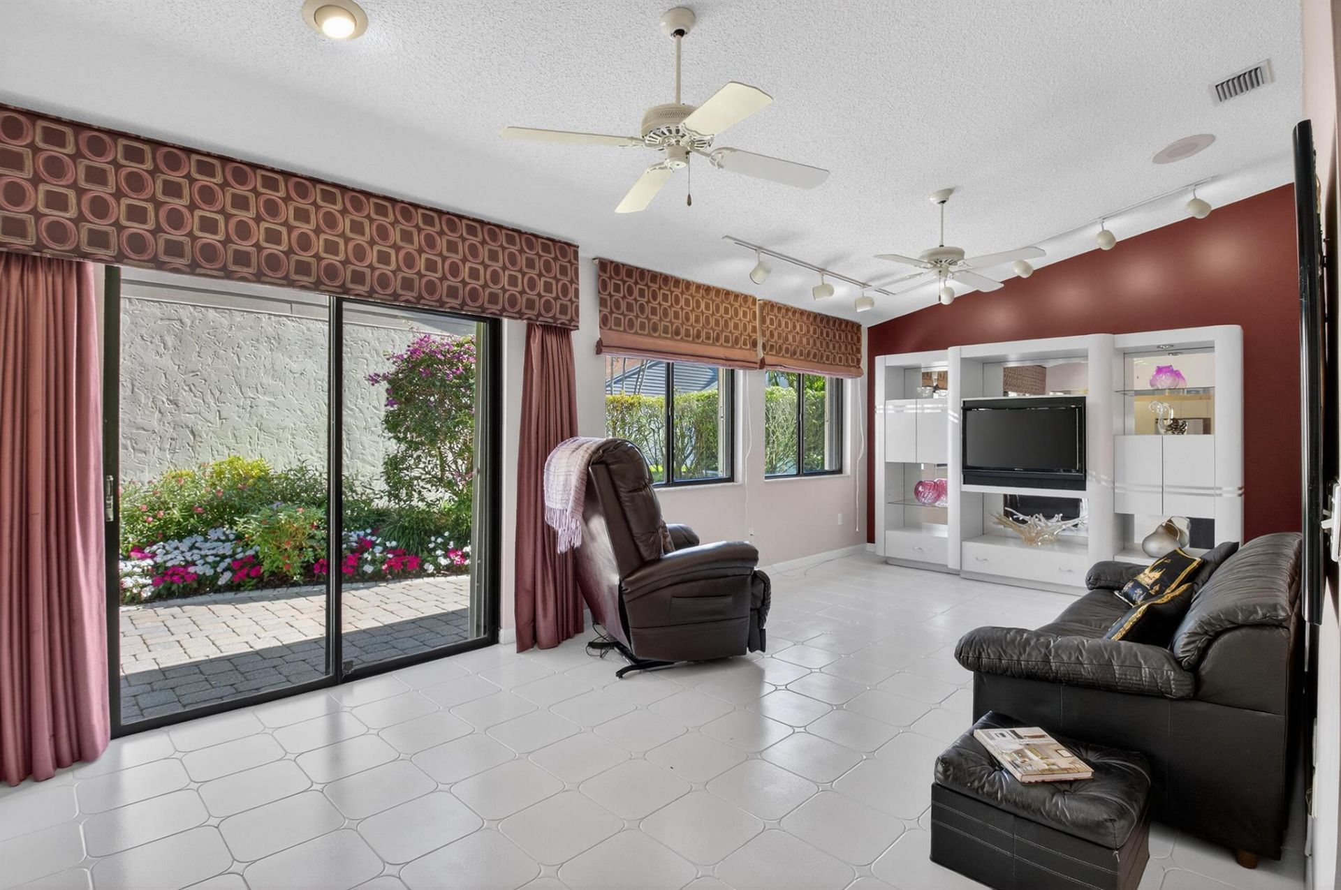 2570 NW 13th Street, Delray Beach, FL 33445 Photo