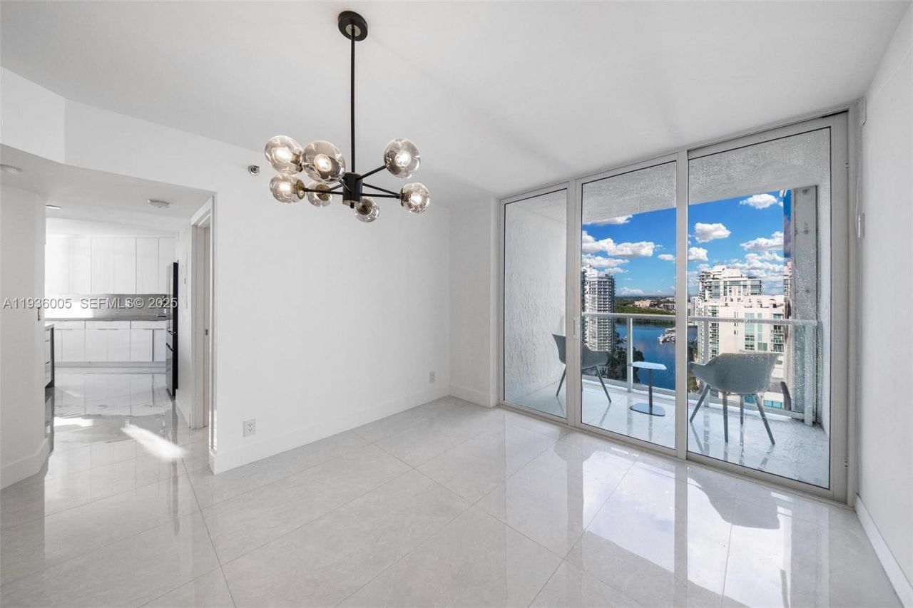 16485 Collins Ave, Unit 2438, Sunny Isles Beach, FL 33160 Photo