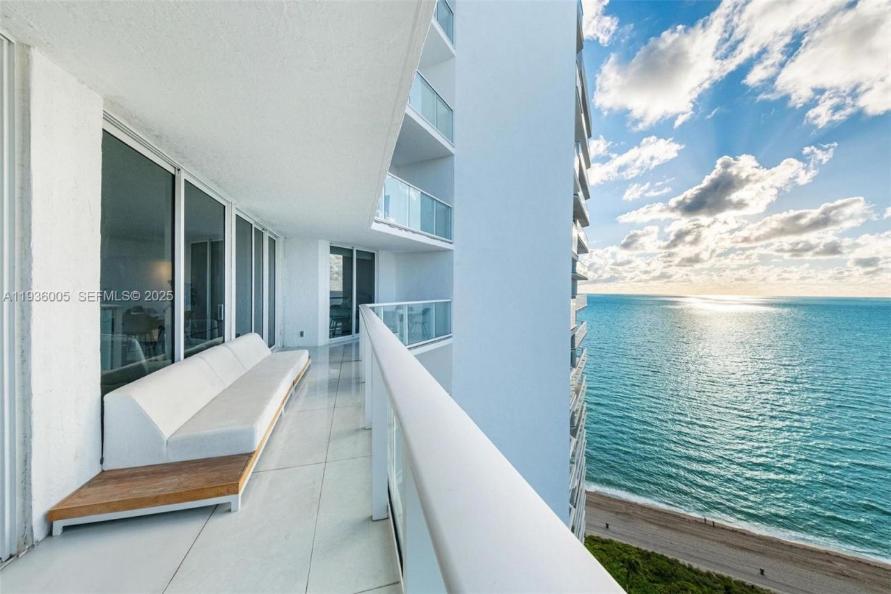 16485 Collins Ave, Unit 2438, Sunny Isles Beach, FL 33160 Photo
