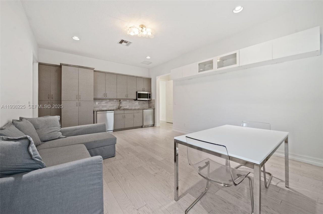 5292 S Sterling Ranch Cir, Davie, FL 33314 Photo