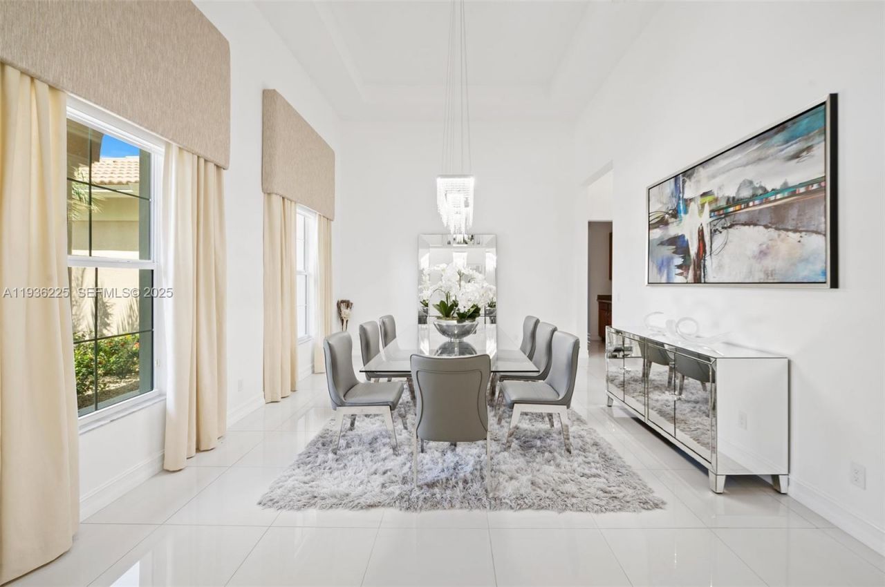 5292 S Sterling Ranch Cir, Davie, FL 33314 Photo