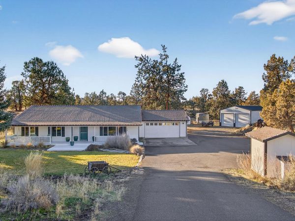 4805 NW 57th Street, Redmond, OR 97756