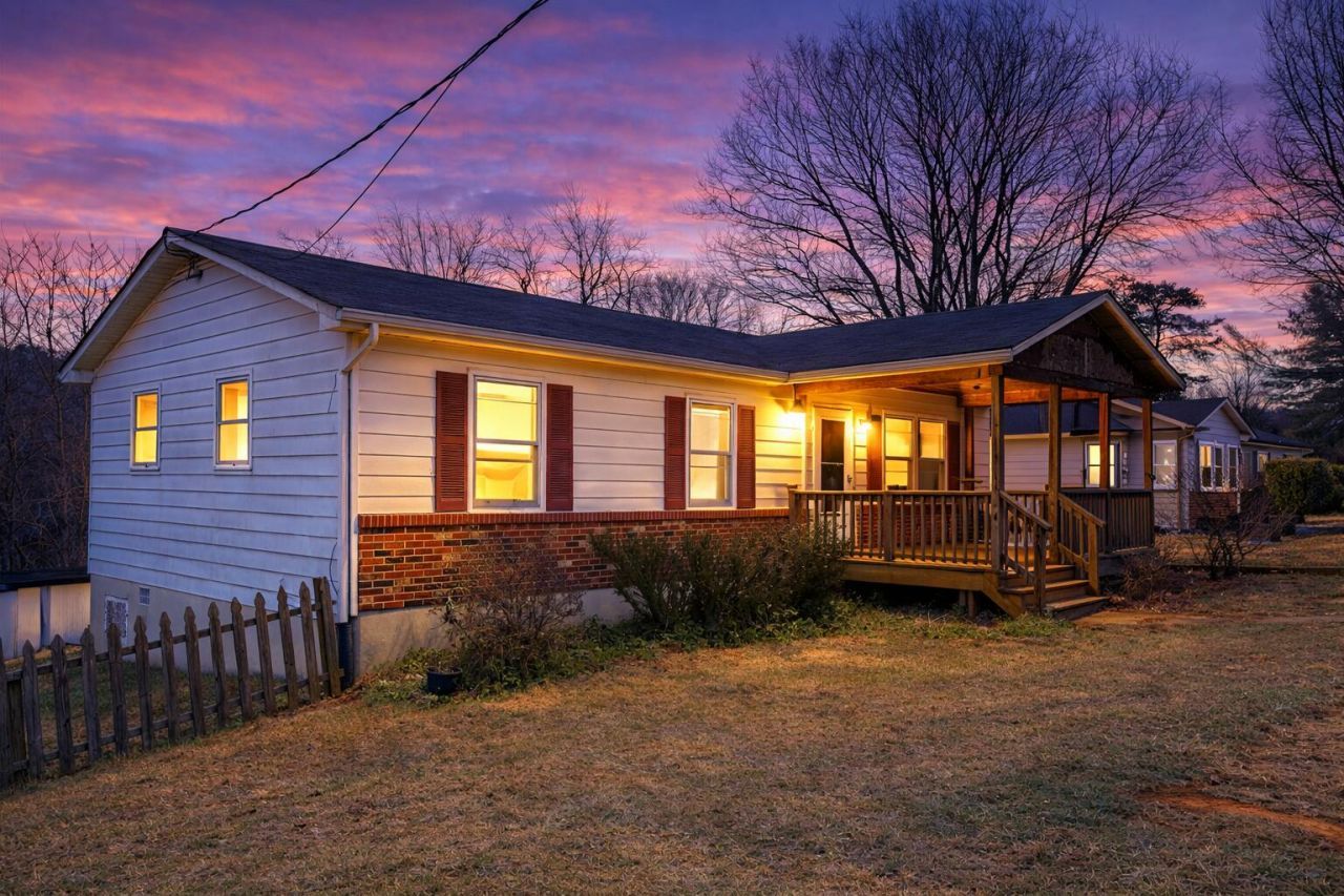 3480 Mount Pleasant Blvd, Roanoke, VA 24014 Main Photo