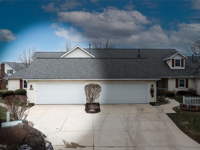 1360 Old Mill Path, Broadview Heights, OH 44147 Photo 3