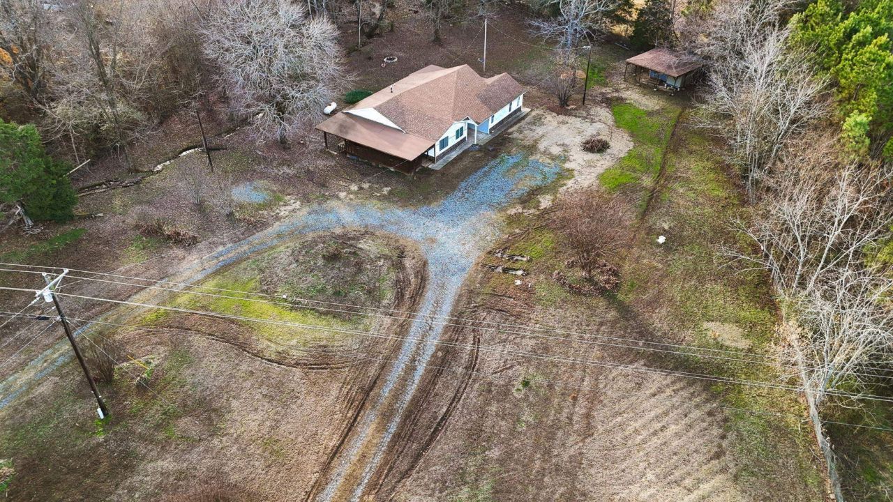 390 Victoria Rd, Byhalia, MS 38611 Main Photo