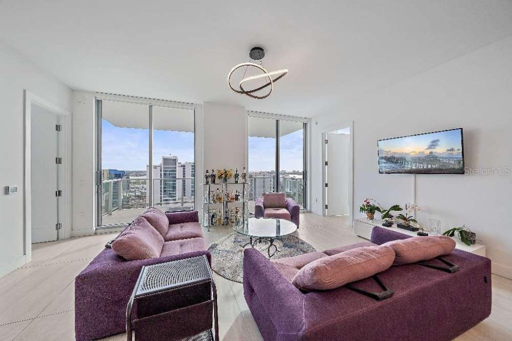 301 Quay Commons, Unit 1707, Sarasota, FL 34236 Photo