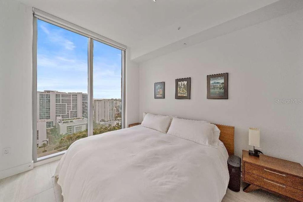 301 Quay Commons, Unit 1707, Sarasota, FL 34236 Photo