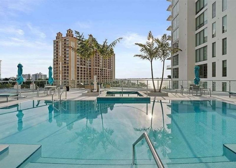 301 Quay Commons, Unit 1707, Sarasota, FL 34236 Photo