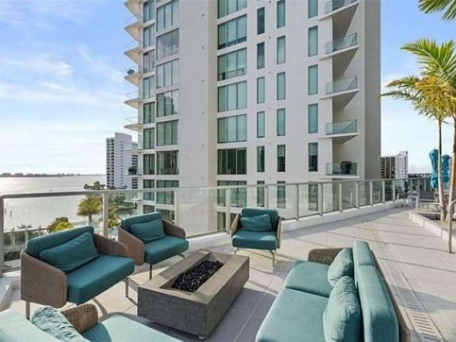 301 Quay Commons, Unit 1707, Sarasota, FL 34236 Photo