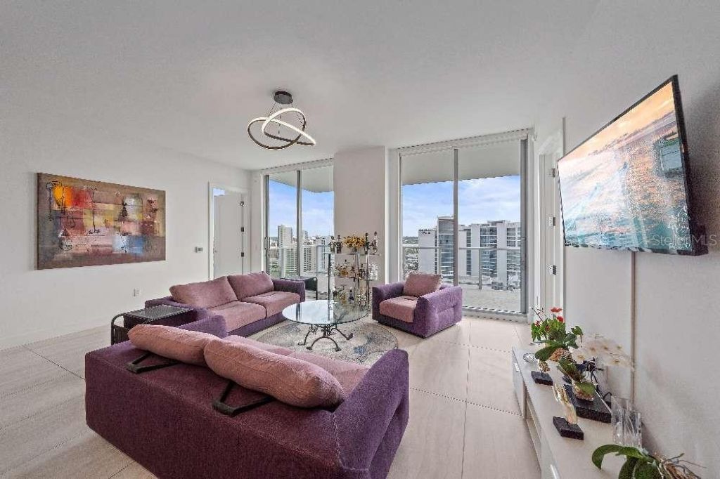 301 Quay Commons, Unit 1707, Sarasota, FL 34236 Photo