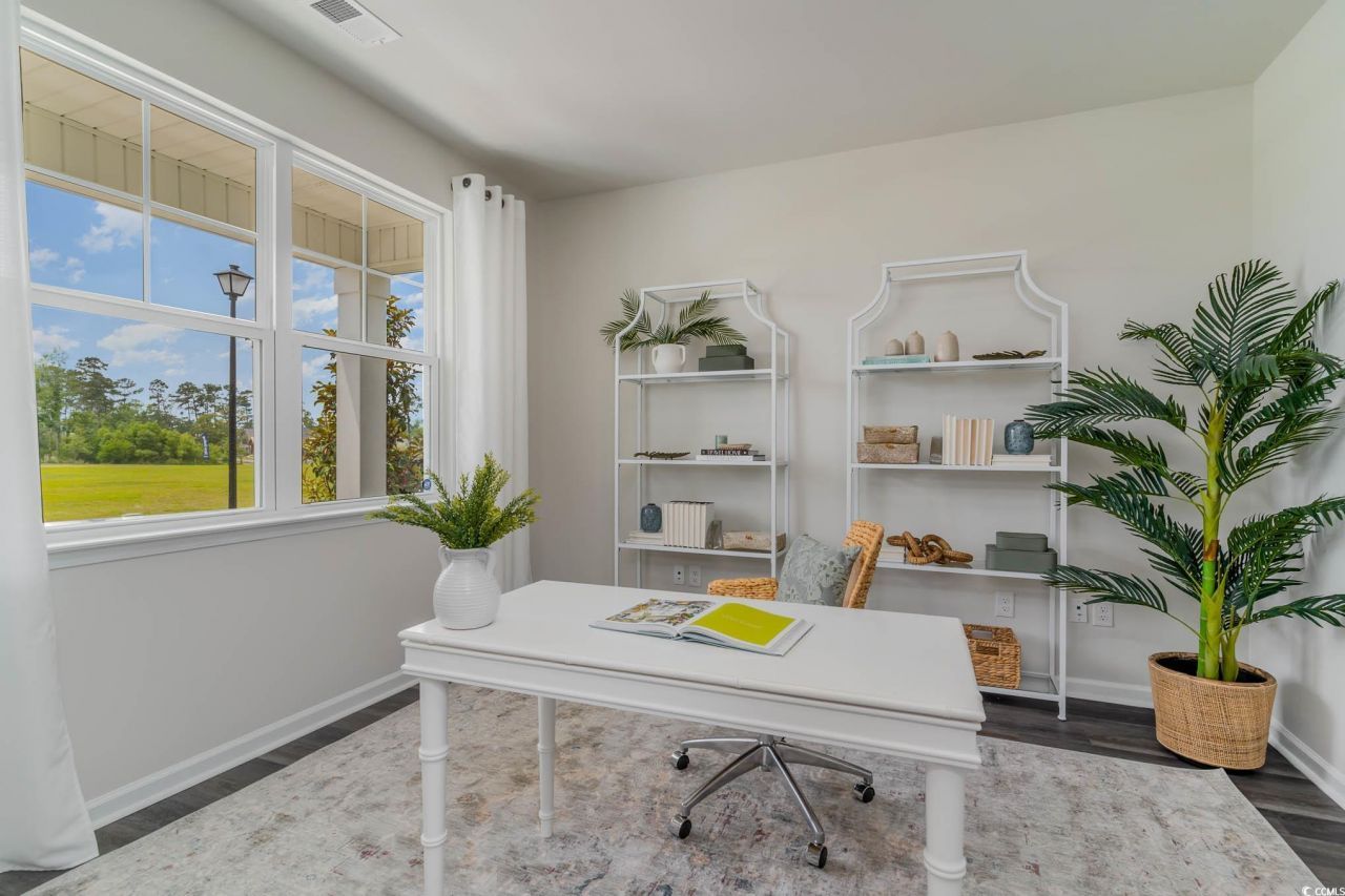 137 Homestead Way Photo 5