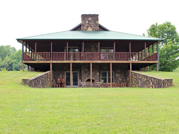 1915 Little Clifty Road , Big Clifty, KY 42712
