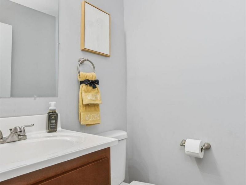 287 Bedford Glen Lane, Springdale, OH 45246 Photo 13