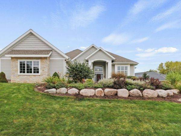 9801 Shadow Ridge Trail, Middleton, WI 53562