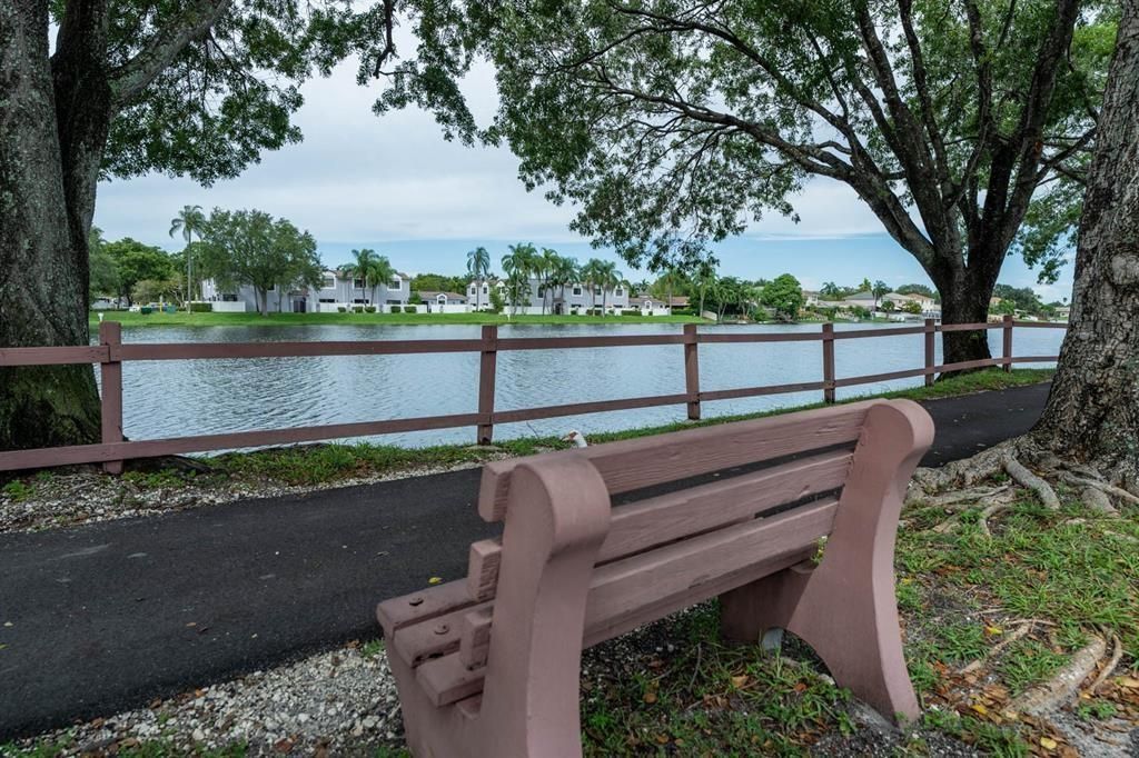 900 Colony Point Circle, Unit 407, Pembroke Pines, FL 33026 Photo