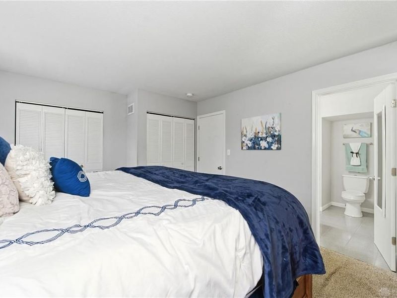 287 Bedford Glen Lane, Unit 27, Springdale, OH 45246 Photo 22